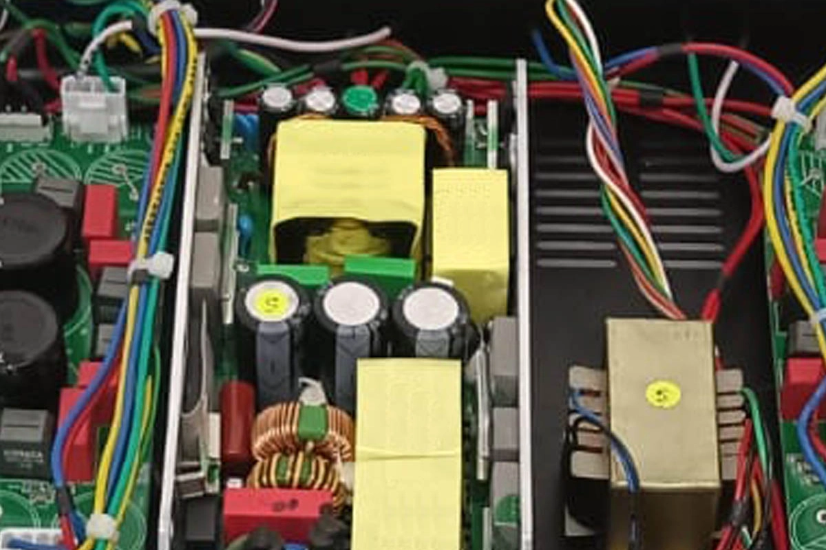 SMPS With Active Power Factor Correction